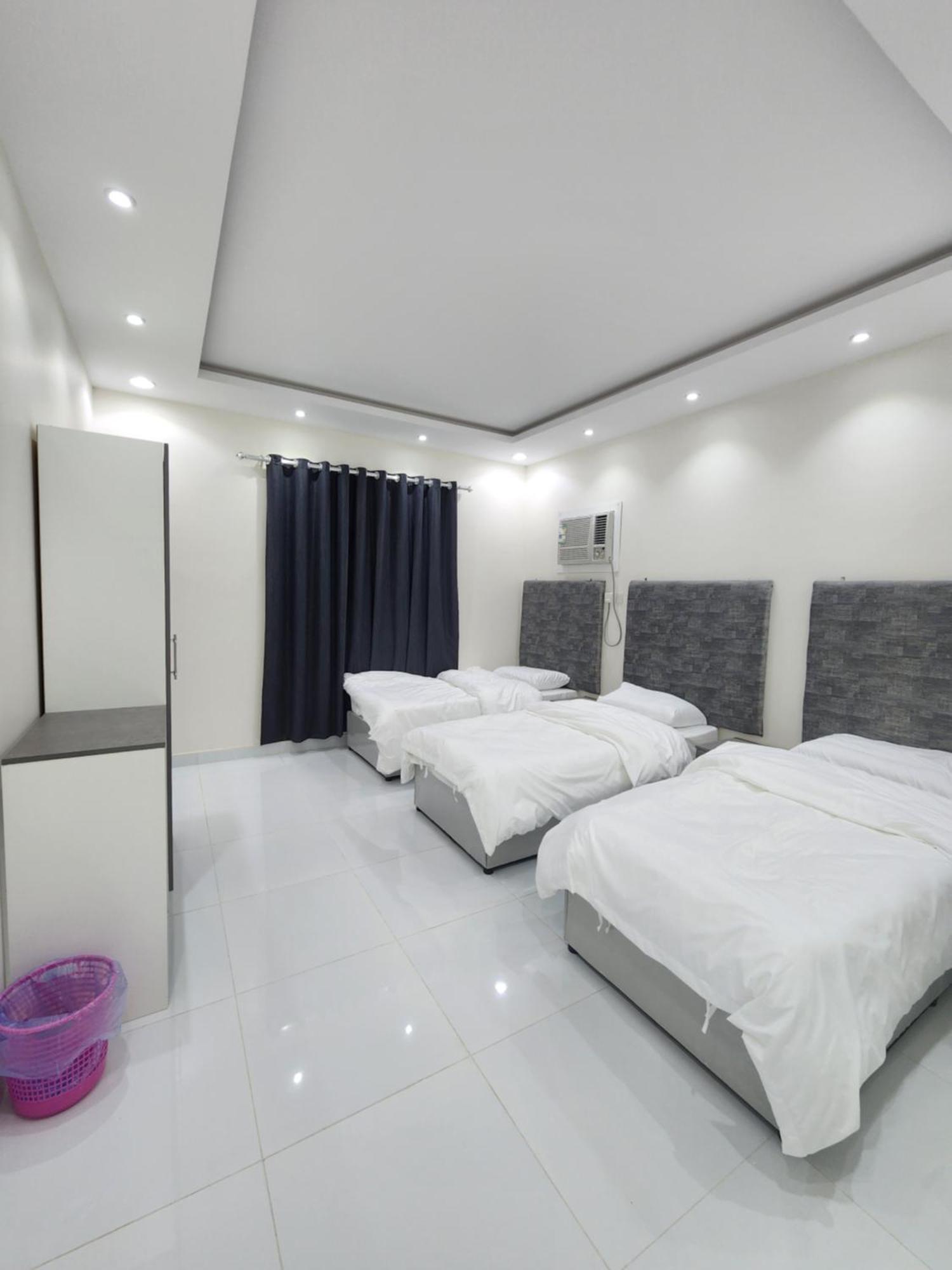 Yaqoot Al Madina Suites Al Awali 외부 사진