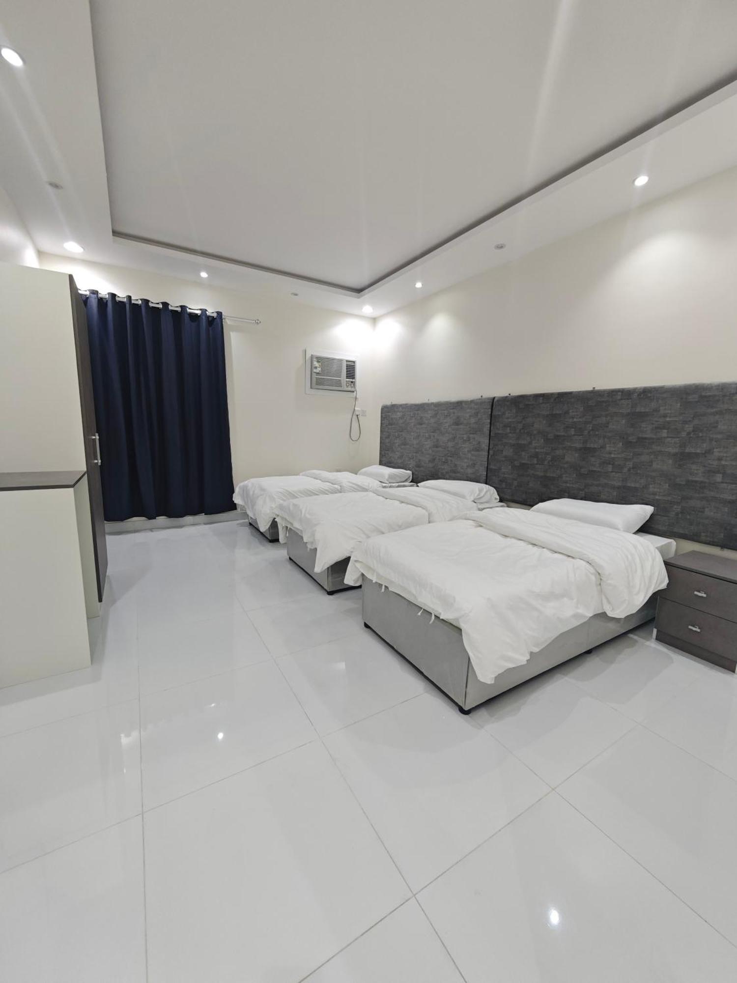 Yaqoot Al Madina Suites Al Awali 외부 사진
